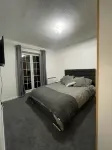 Cosy Cardiff Apartment near City Centre Hotels in Penarth