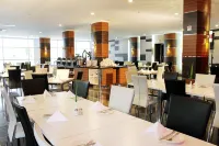Lorin Syariah Hotel Sentul - sarapan