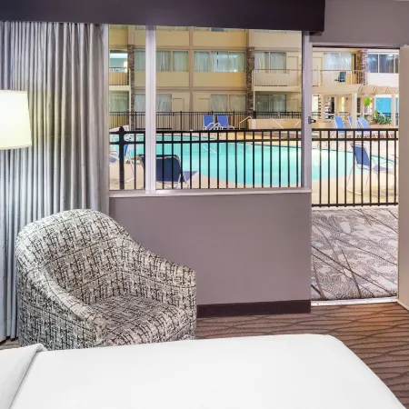 Wyndham Garden Westlake