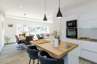 Villa Tranquility Nest Beniva Các khách sạn ở 