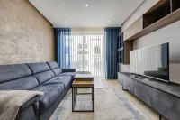 Beautiful 2 BDR Penthouse near Valletta sleeps 6 Hotel a Hamrun