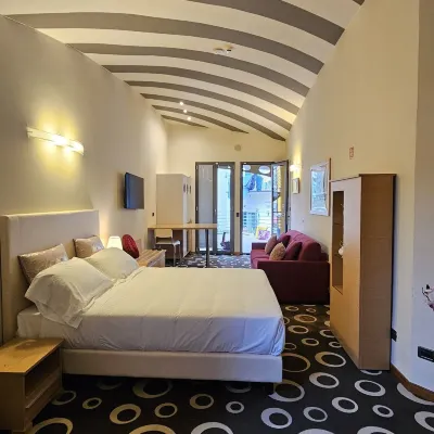 Select Executive Residence Các khách sạn gần Phố Via Maggio