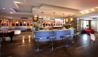 Hotel Continental - TonelliHotels - Quầy bar