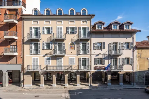 Hotel & Apartments " Perpoin " Hotels in Saluzzo