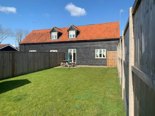Hideaway Cottage - Homestays