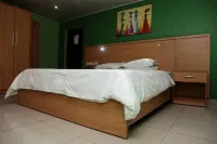 Labake Cottage Hotel