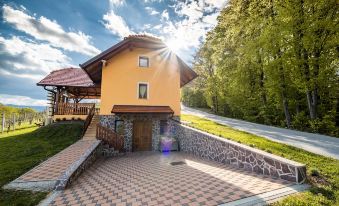 Holiday Home Blue Sky