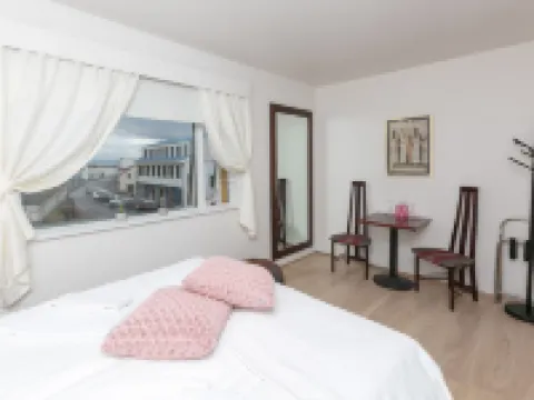 Blómasetrið Homestay Hotels in Borgarnes