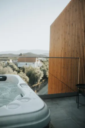 O Cantinho Dos Cabrais B&B Отели в г. Меймоа