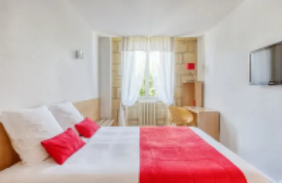 旅行者酒店 鄰近皮埃爾橋的酒店