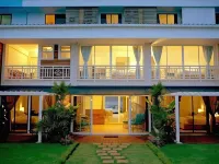 Baan Sattahip by the Sea Hotels near Khram Yai Island