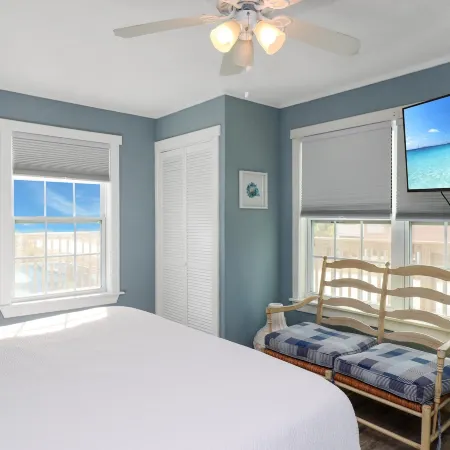 Castaway by Pristine Properties Vacation Rentals