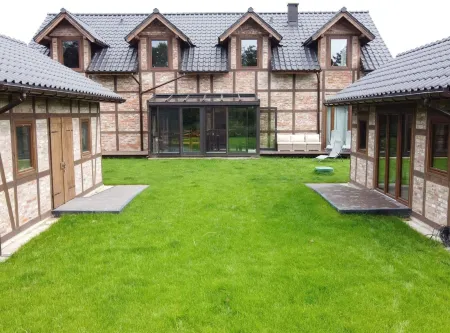 Residence in Zastan with Lake Access Отели в г. Волин