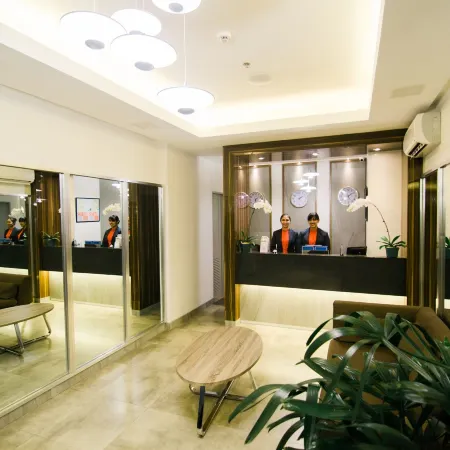 Travelite Express Hotel