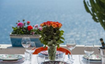 Casa Giovannina - Charming Fisherman s House with Stunning Views