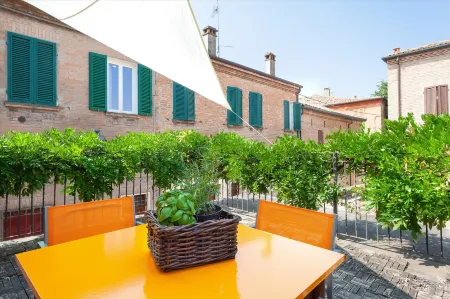 Ferrara Casa Dell'Archivòlto Con Garage