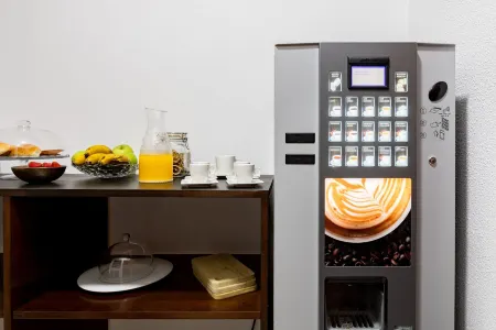 Hostal la Costa Отели рядом с достопримечательностью «Mirador lago Victoria»