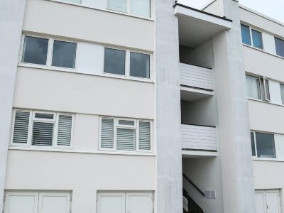 Tides - Beach Front Apartment in Bracklesham Bay