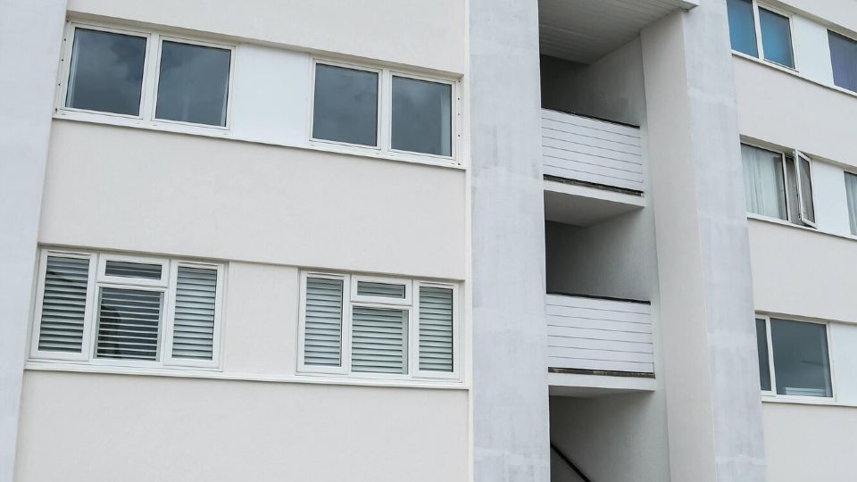 Tides - Beach Front Apartment in Bracklesham Bay