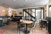 Hof Van Holland Hotel