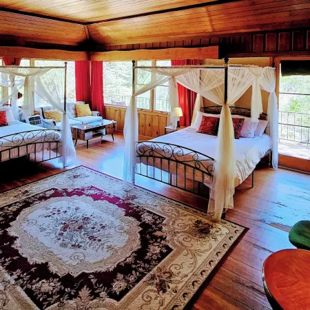 Quiet Mind Lodge, Spa & Retreat Sequoias