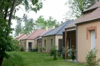 Domaine des Roches Hotels in Rogny