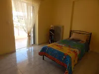 Angela s Apartment with Beautiful Balcony View Hotel di 