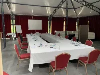 Domaine du Moulin des Marais Hotels in Mézy-sur-Seine