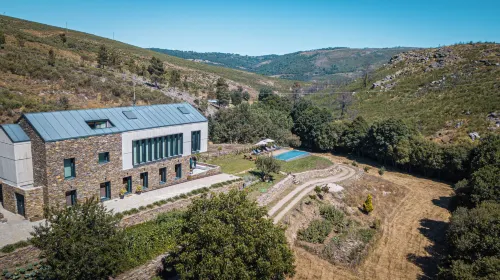 TerraSense Mountain Charm Retreat & Farm Hotels in Linhares