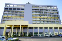 Dolphin Hotel Hotels in 