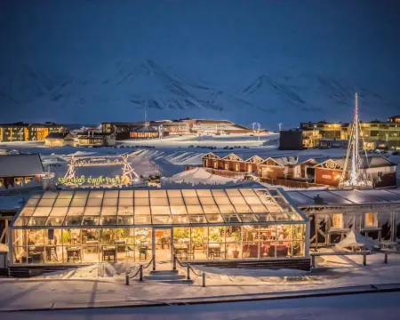 Mary-Ann's Polarrigg Hotels in Longyearbyen