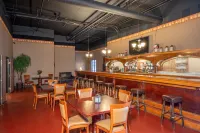 Silverland Inn Отели в г. Стори
