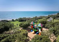 Serenusa Resort