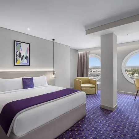 Leva Hotel and Suites, Mazaya Centre