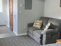 The Galactic Getaway - Lakeside Tiny Home Rental - Queen Bed Hotels in Rock County