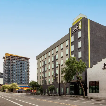 Home2 Suites by Hilton Phoenix Downtown