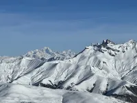 6-person apartment 1 min. from Belle Etoile / ski in, ski out
