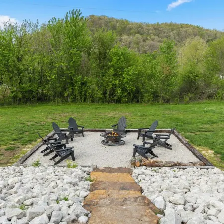 New Barndo/Private Red River Access/Kayak Launch