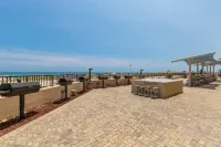 Gulf-Front Condo with Stunning Views and Luxury Amenities - Exquisite Retreat