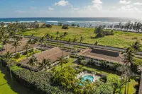 Private Outdoor Lanai and Modern Comfort - Serene Island Retreat Hotels near Nounou-East Trail