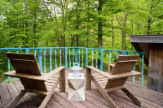 Serene Creek Access and Hot Tub - Charming Catskills Escape