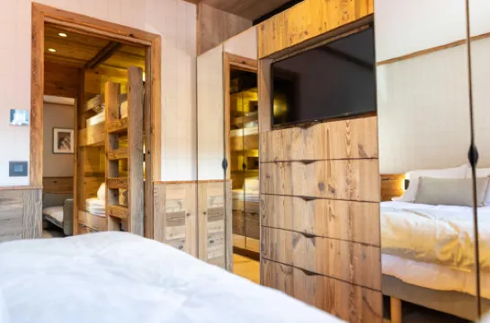 Apartment with Terrace and Parking Heart of Megève