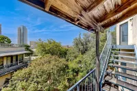 City-View Austin Penthouse on West 6th Street Near Restaurants & Parks - Dogs OK Hotels in West Lake Hills