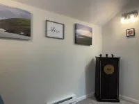 Cozy Condo in Downtown Ellicottville -walk to town, king bed, fully stocked