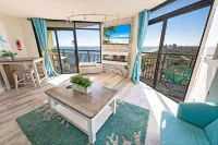 Private Balcony with Breathtaking Views - Stunning Modern Oasis