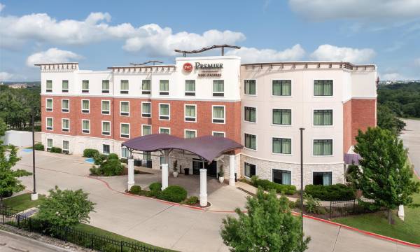 Best Western Premier Crown Chase Inn Suites
