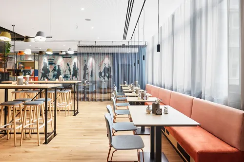 H2 Hotel Wien Schönbrunn Mahlzeiten Photos