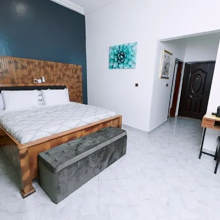 Kings Villagio Hotel