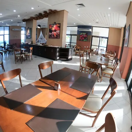 Tropical Executive Hotel