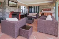 Ndeiya House Hotels in Gitaru